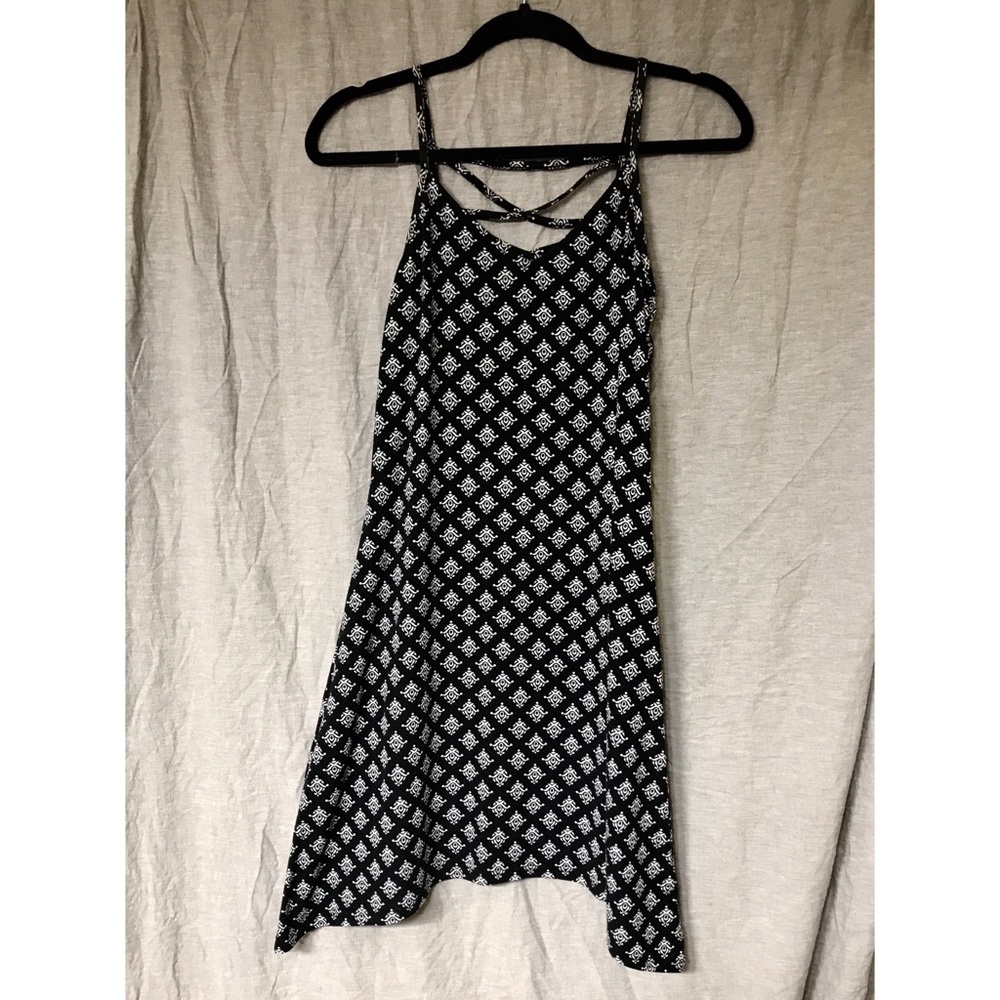 Black and White-Printed High-Low Dress